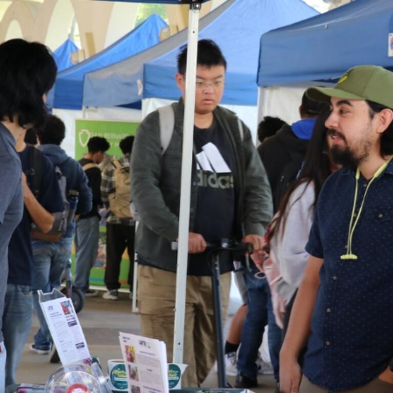 Image of Archives Fair 2025 attendees