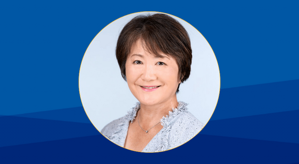 Image of Dr. Hosoi against a blue background.